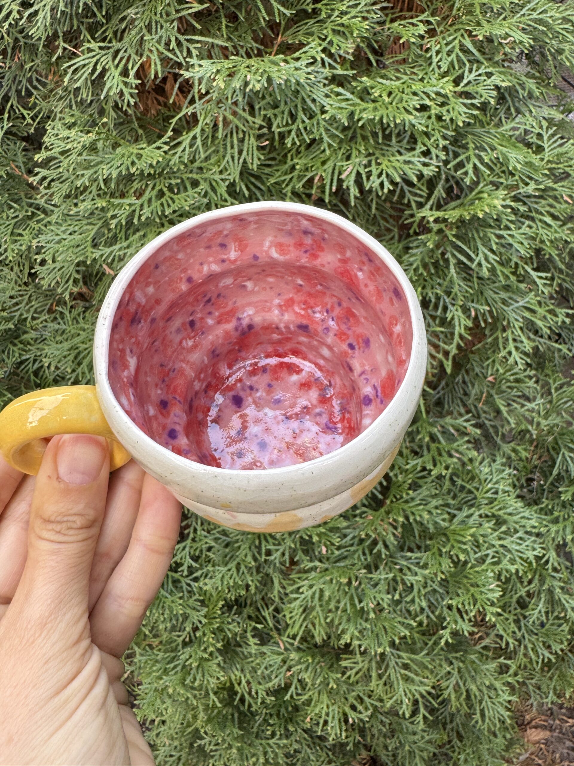 Kubek Muffinka Malina z bitą śmietaną - obrazek 2