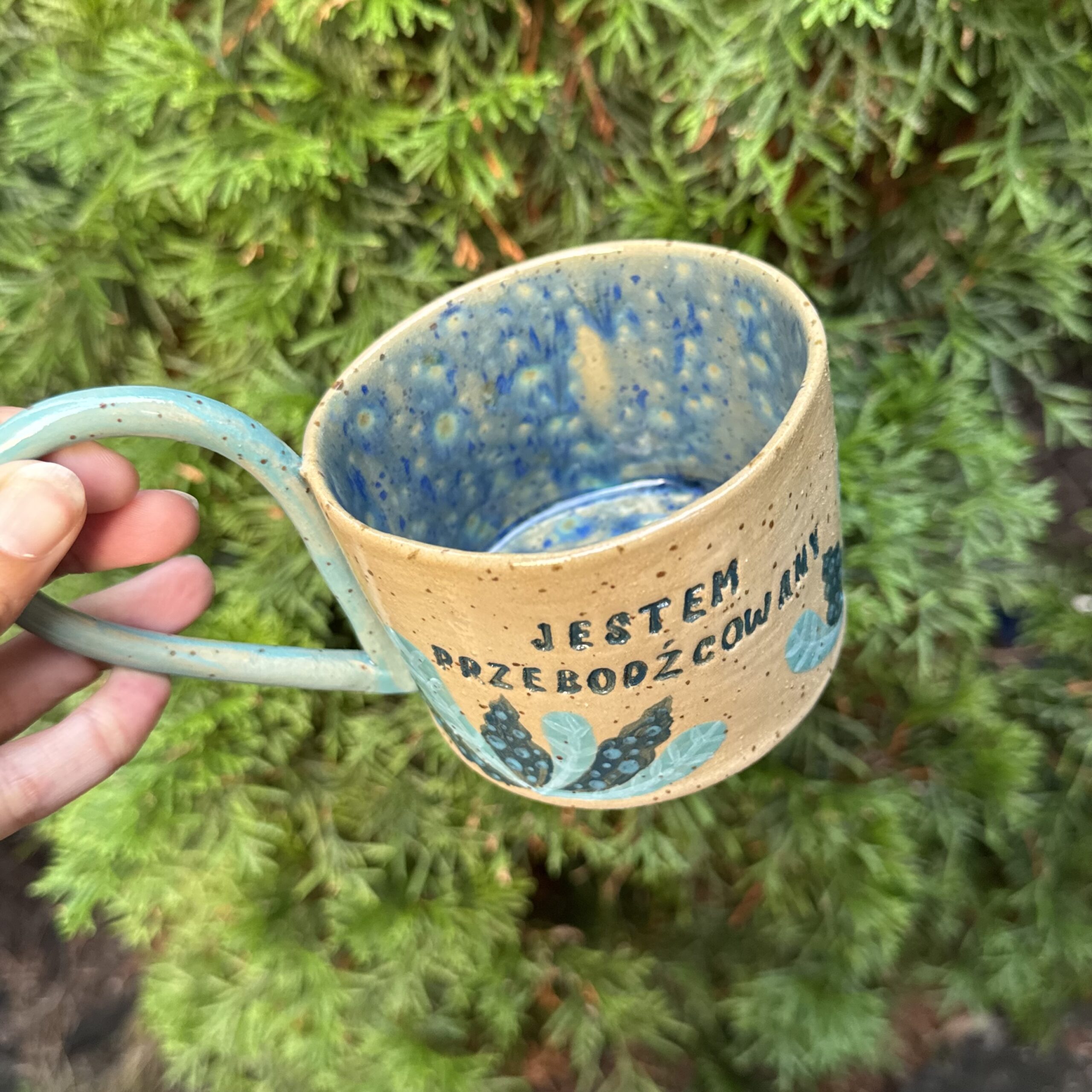 Kubek Jestem Przebodźcowany - obrazek 2